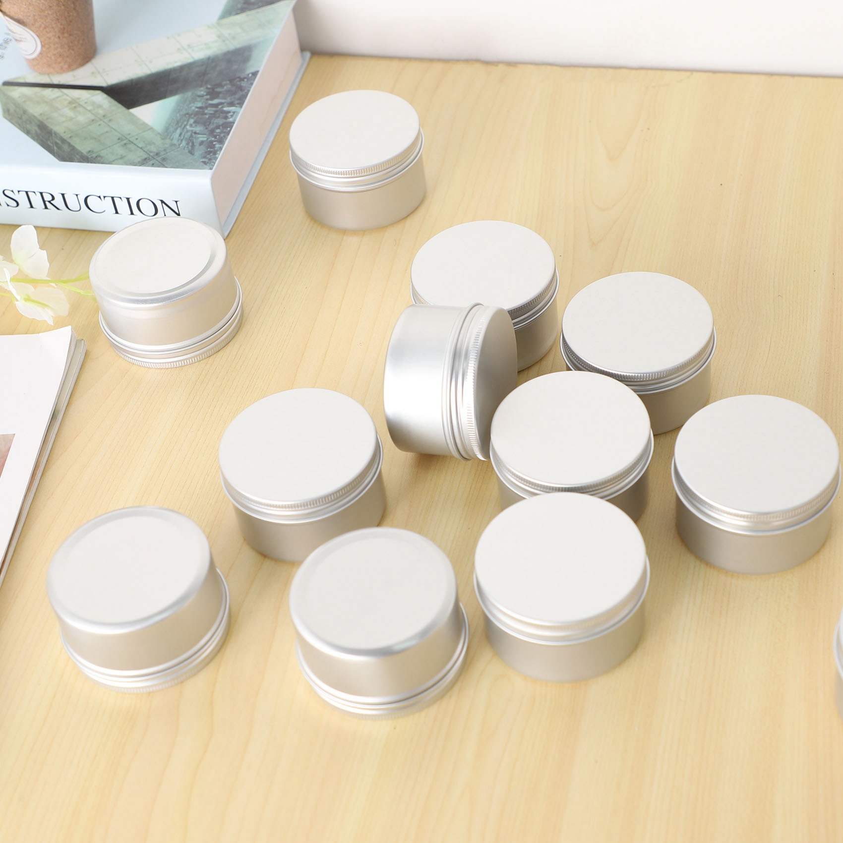 Cantidad en Stock: 12 Latas Me - Candle Making Quantities reseña y precio